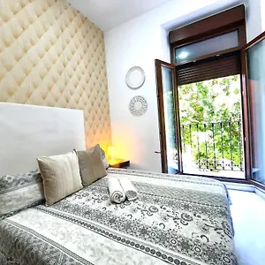  Apartment Budget & Lovely Setas Spanien